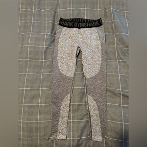 Size medium gym shark leggings with elastic waistband